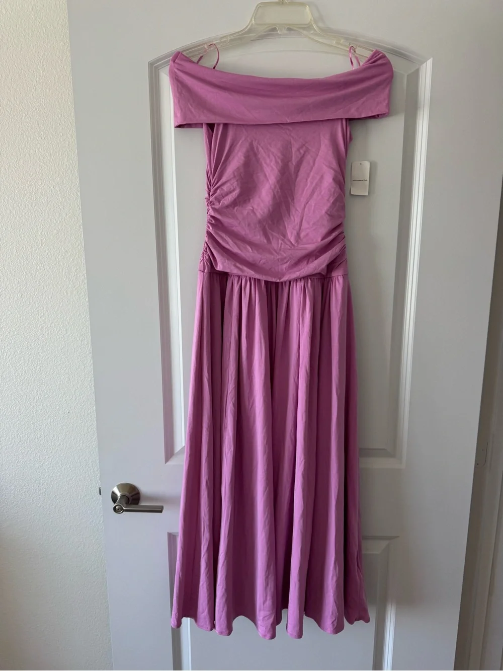 NWT Abercrombie & Fitch Off-The-Shoulder Knit Maxi Dress Size S